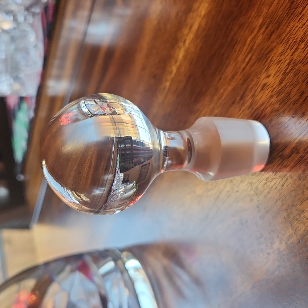 Cornet Barcelona Segrada Glass Decanter - Picture 9 of 13